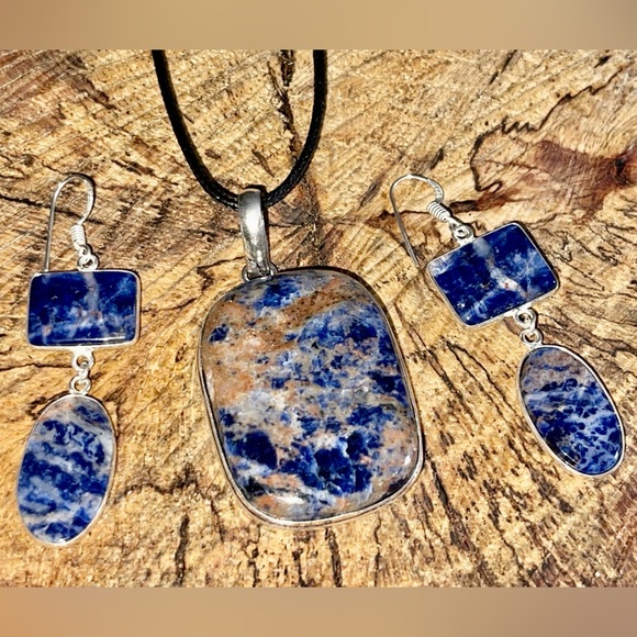 Navy Sodalite Pendant & Earrings Set - Picture 9 of 9